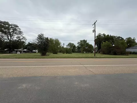 130 N 1st St, Bearden, AR 72150
