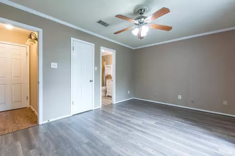 Bedroom - 16 Hickory Ridge Dr, Benton, AR 72015 photo 1 of 7