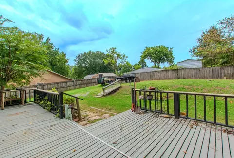 Exterior - 16 Hickory Ridge Dr, Benton, AR 72015 photo 4 of 13