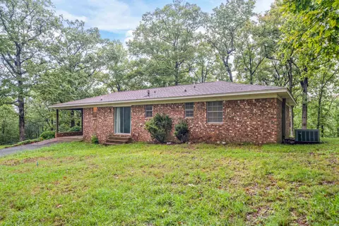 Exterior - 395 Riveroaks Rd, Malvern, AR 72104 photo 4 of 8