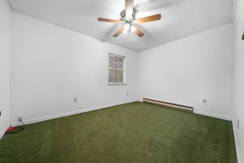 Bedroom - 395 Riveroaks Rd, Malvern, AR 72104 photo 4 of 7