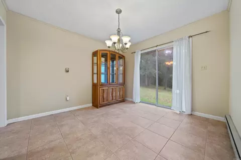 Dining - 395 Riveroaks Rd, Malvern, AR 72104 photo 3 of 3