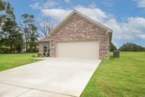 15 Wolfsbridge Loop, Cabot, AR 72023 photo 2