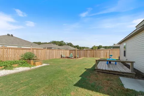 Exterior - 41 Oak Leaf Dr, Conway, AR 72032 photo 3 of 5