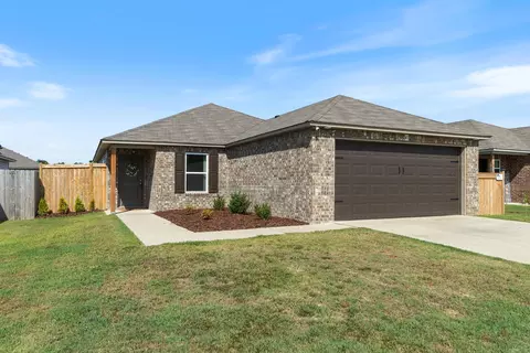 Exterior - 41 Oak Leaf Dr, Conway, AR 72032 photo 1 of 5