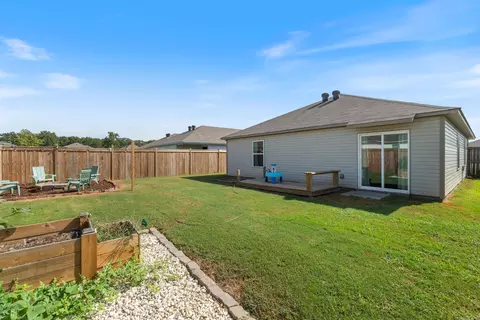 Exterior - 41 Oak Leaf Dr, Conway, AR 72032 photo 4 of 5