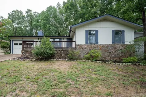 37 Sierra Dr, Hot Springs, AR 71909