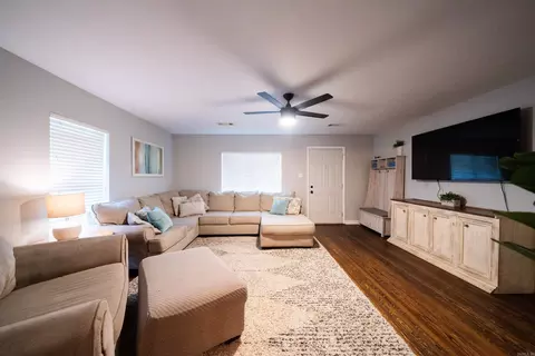 1828 Lee Ave, Conway, AR 72034 photo 8