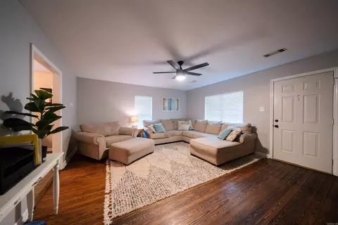 1828 Lee Ave, Conway, AR 72034 photo 5