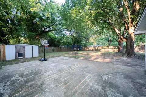 1828 Lee Ave, Conway, AR 72034 photo 28