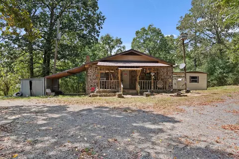 504 Boar Rd, Clinton, AR 72031