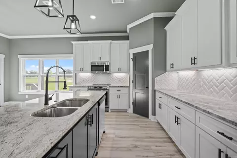 Kitchen - 26 Calvados Ct, Cabot, AR 72023 photo 2 of 3