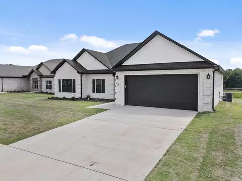 Exterior - 26 Calvados Ct, Cabot, AR 72023 photo 2 of 6