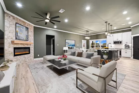 Living - 26 Calvados Ct, Cabot, AR 72023 photo 2 of 5