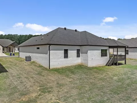 Exterior - 26 Calvados Ct, Cabot, AR 72023 photo 5 of 6