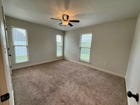 Bedroom - 22 Beulah Dr, Greenbrier, AR 72058 photo 2 of 2