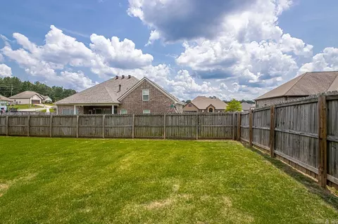 Exterior - 6101 Remington Dr, Bryant, AR 72022 photo 8 of 11