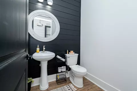 Bath - 274 Calhoun 23, Hampton, AR 71744 photo 11 of 11