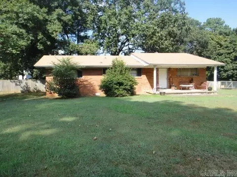 10 Dalewood, Searcy, AR 72143