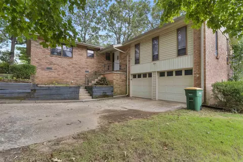 5425 Randolph St, North Little Rock, AR 72116