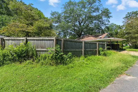 Exterior - 541 Mcbee St, Malvern, AR 72104 photo 8 of 9