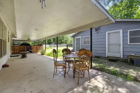 Exterior - 541 Mcbee St, Malvern, AR 72104 photo 5 of 9