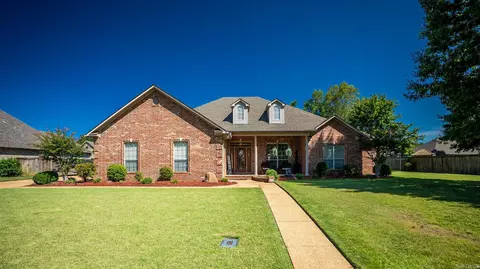 4320 Tree House, Conway, AR 72034 photo 2