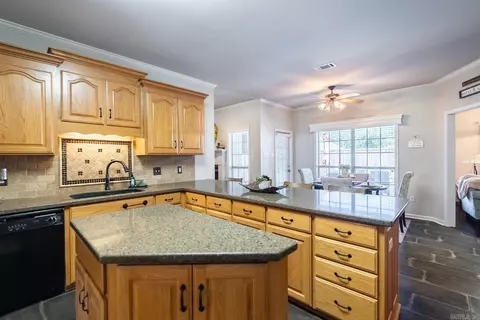4320 Tree House, Conway, AR 72034 photo 23