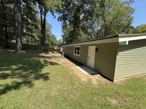 1212 Chris Dr, Benton, AR 72015 photo 3