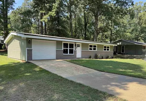 1212 Chris Dr, Benton, AR 72015 photo 1