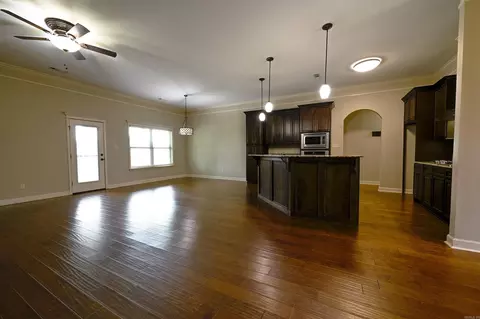 1175 Oak Glenn Loop, Bryant, AR 72022 photo 5