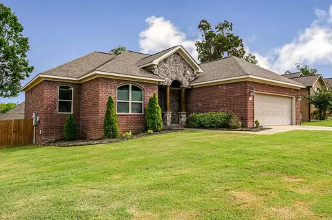 1175 Oak Glenn Loop, Bryant, AR 72022 photo 1