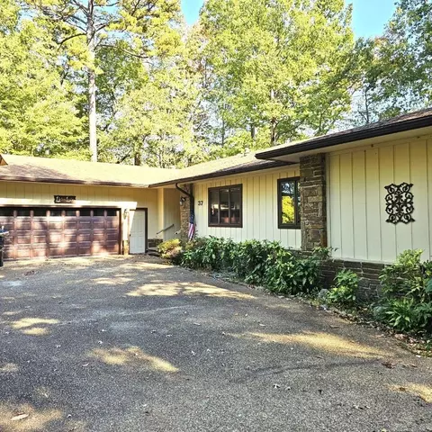 37 Delgado Way, Hot Springs Village, AR 71909