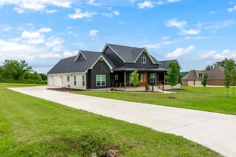 7 Pine Shadow Dr, Greenbrier, AR 72058 photo 2