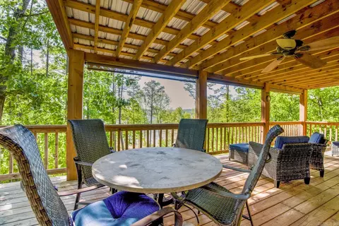 Exterior - 175 Sylvan Dr, Greers Ferry, AR 72067 photo 3 of 8