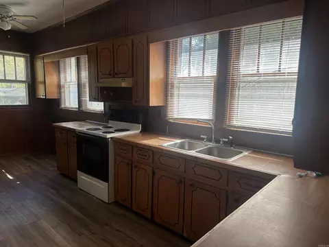 Kitchen - 208 Moore St, Ward, AR 72176 photo 1 of 3