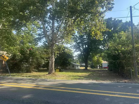 Exterior - 208 Moore St, Ward, AR 72176 photo 6 of 6