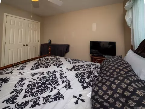 Bedroom - 4011 Evergreen Dr, Benton, AR 72015 photo 3 of 7
