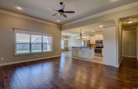 727 Mango Loop, Austin, AR 72007 photo 4
