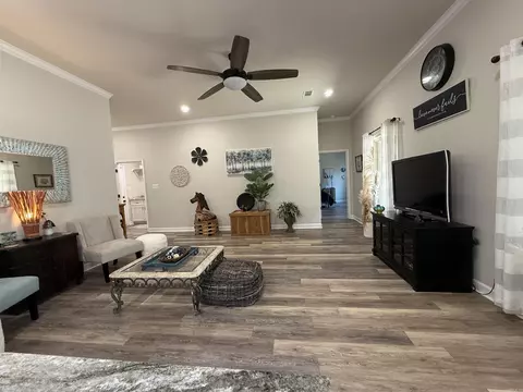 3027 Sue St, Benton, AR 72015 photo 4
