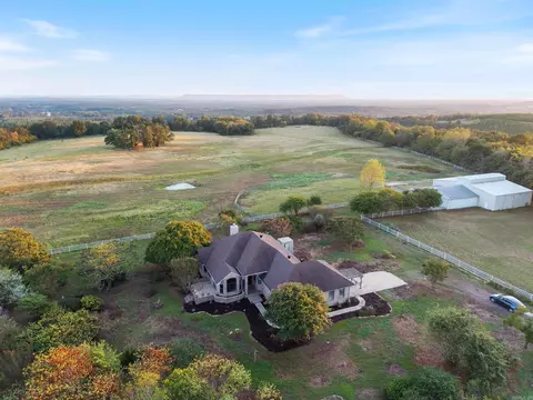 2 Memory Ln, Hattieville, AR 72063