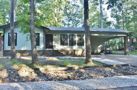 13 Pego Cir, Hot Springs Village, AR 71909