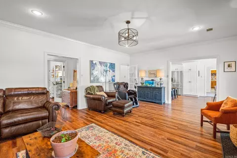 1805 Royal, Conway, AR 72034 photo 8