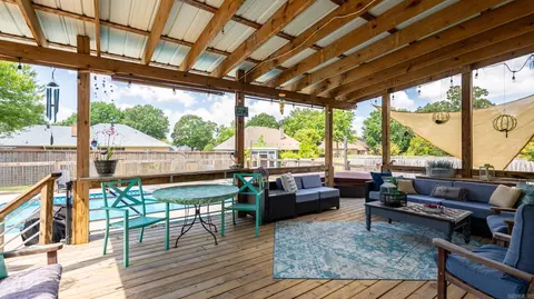 1805 Royal, Conway, AR 72034 photo 3