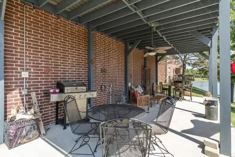 Exterior - 607 Greystone Blvd, Cabot, AR 72023 photo 7 of 10