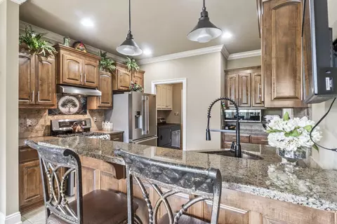 Kitchen - 607 Greystone Blvd, Cabot, AR 72023 photo 1 of 2