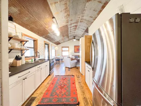 Kitchen - 912 Double Bridge Loop, Mountain View, AR 72560 photo 2 of 2