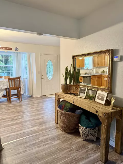 Entry Way - 100 Iris Dr, Drasco, AR 72530 photo 2 of 7