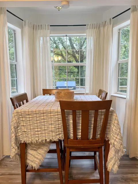Dining - 100 Iris Dr, Drasco, AR 72530 photo 2 of 2