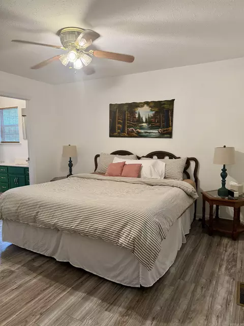 Bedroom - 100 Iris Dr, Drasco, AR 72530 photo 1 of 8